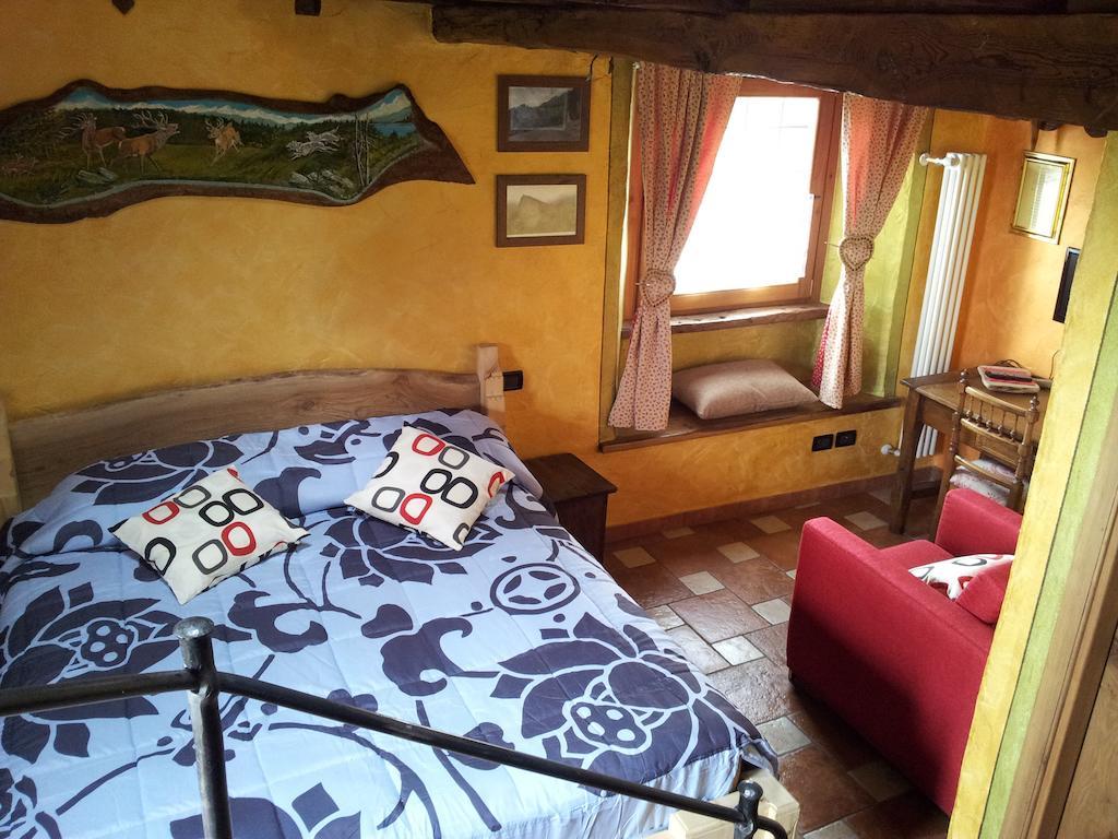 Affittacamere Saint Salod Charvensod Room photo